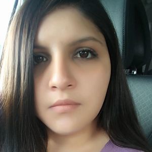 Meet your Posher, Mireya